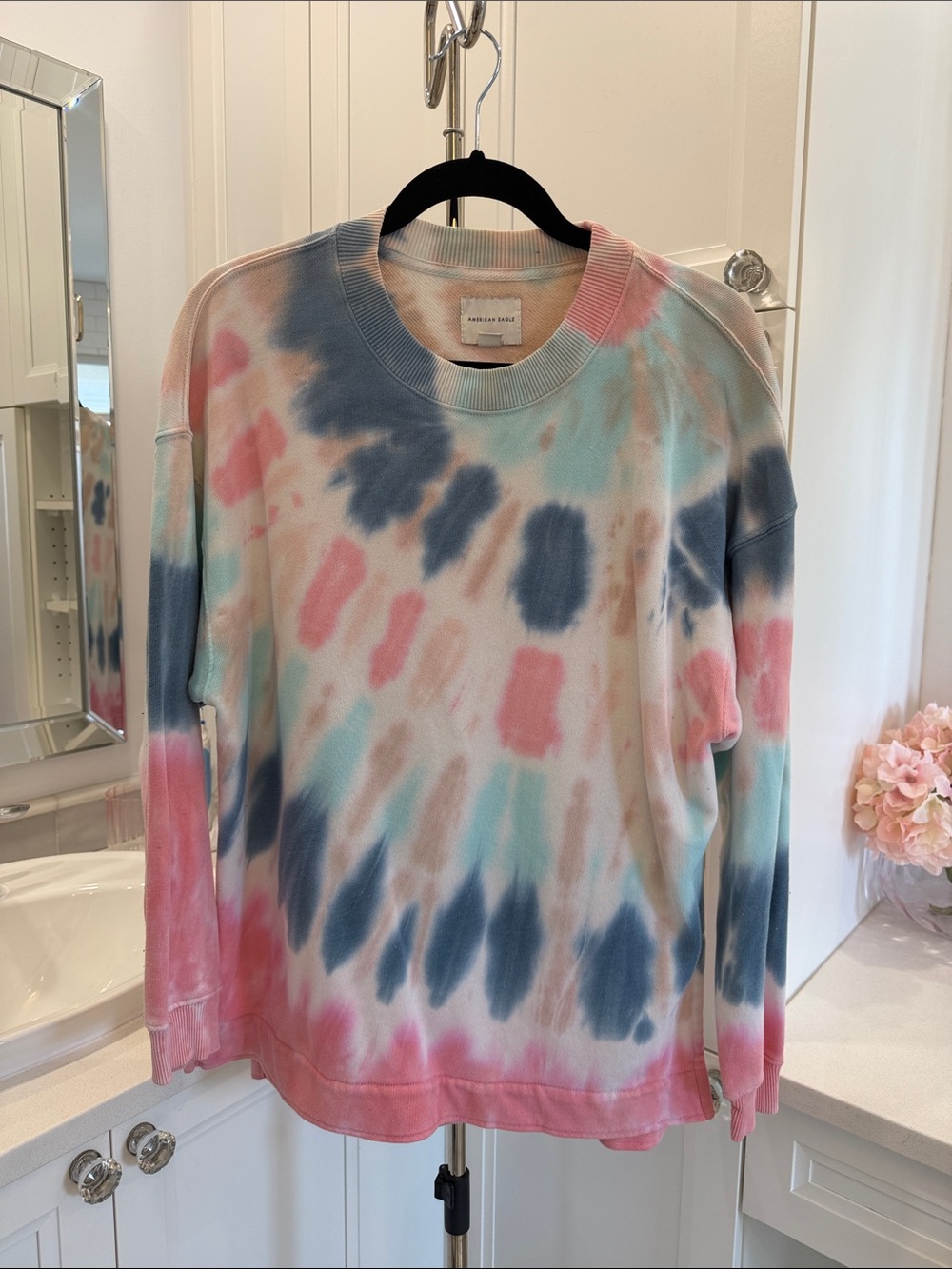 American Eagle Light Pink Jegging-Fit Sweater
